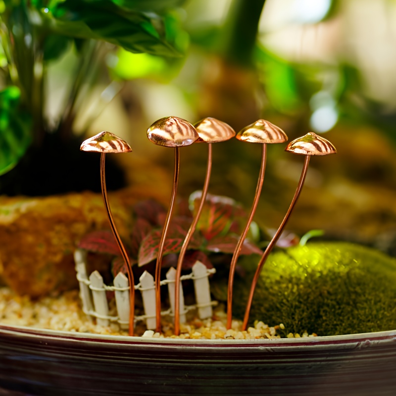 TEMU 5pcs Mushroom Garden Stakes - Outdoor/ Mushroom Decor With Small Caps & Stems, Durable Metal Lawn Ornaments For Christmas, Halloween, Weddings, Flower Pots, Gardens - Insertion, No Maintenance