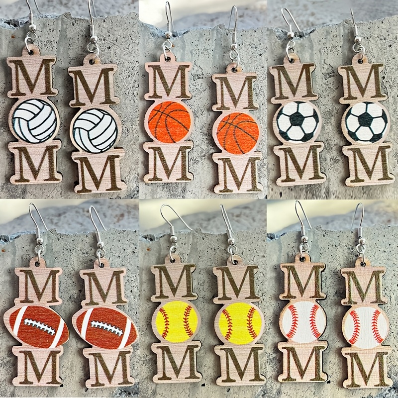 

6 Pairs/set Mom Baseball/ Volleyball/ Soccer/ Football/ Basketball Decor Dangle Earrings Simple Sporty Style Wooden Jewelry Gift For Mother And Sports Enthusiasts.