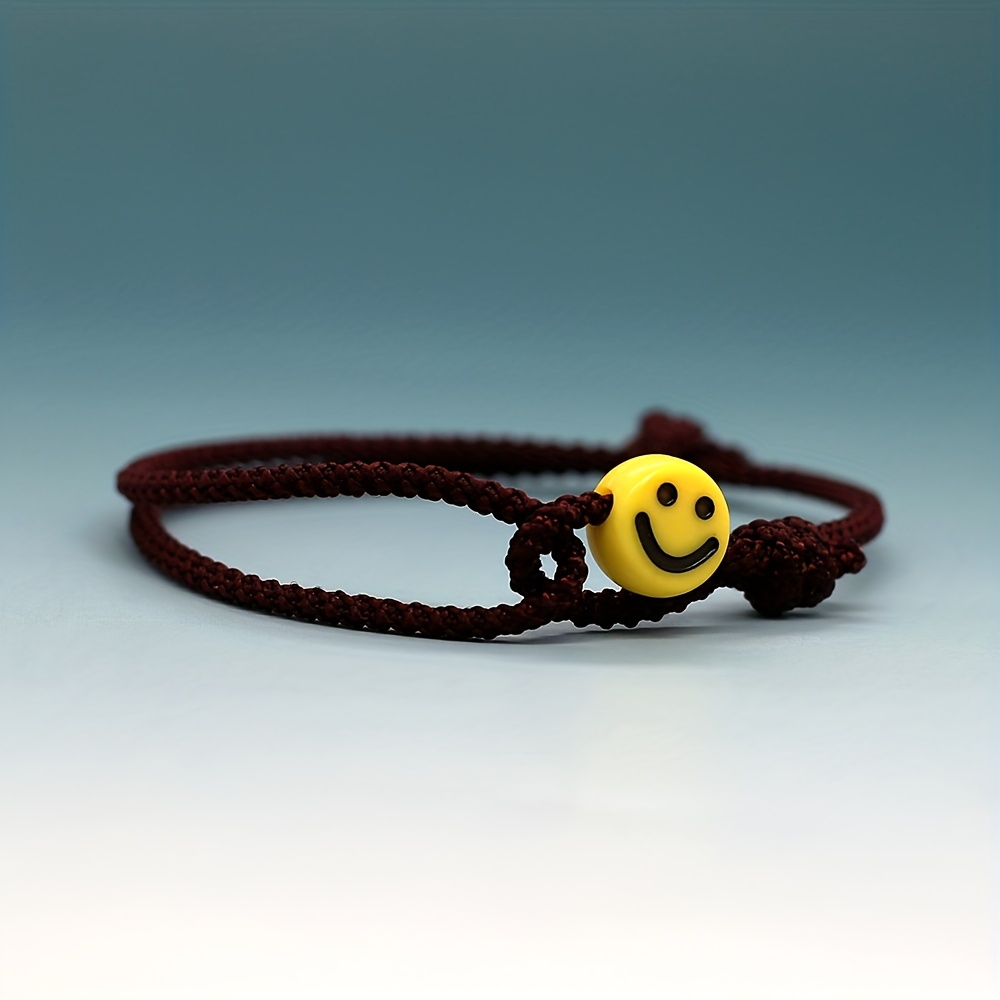 An Elegant Acrylic Face Bracelet - A Chic Accessory For Women Without Electroplating