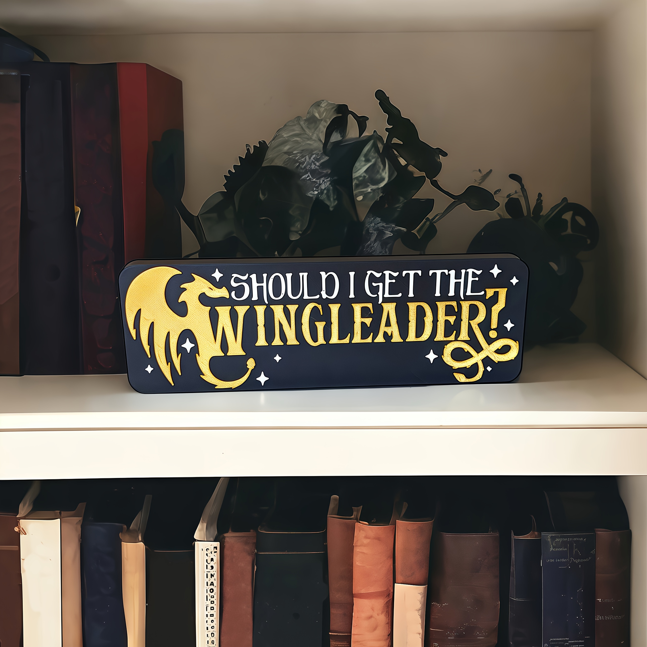 TEMU 1pc Of Bookshelf Or Desk Decoration, Featuring Bookshelf Logo- A Rustic Farmhouse Wooden Plaque Ornament With A Whimsical Design, No Electricity