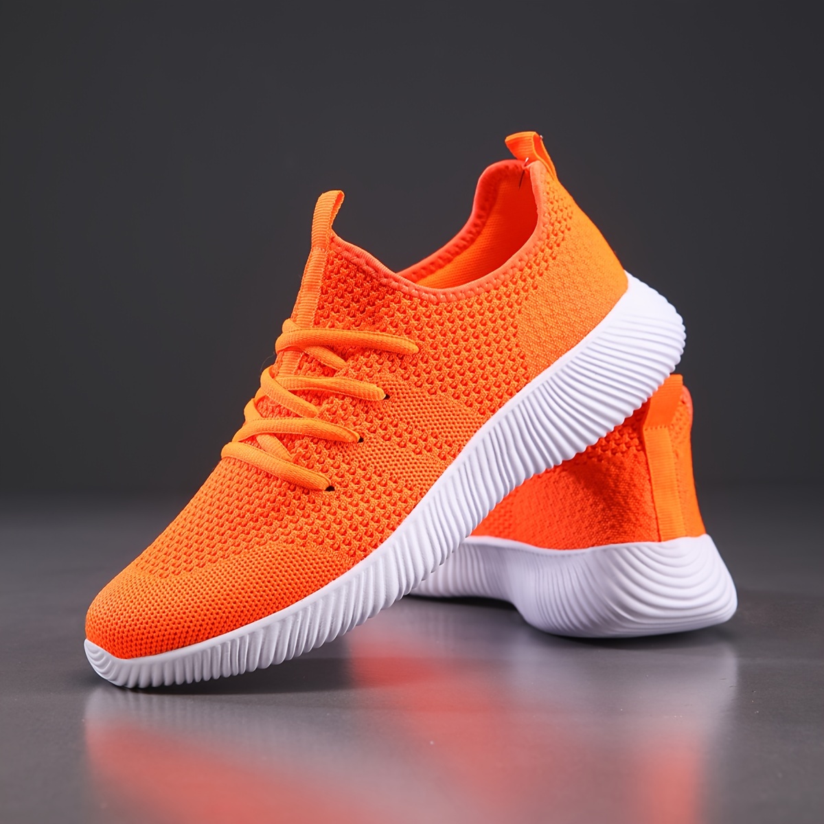 

Men's Slip On Outdoor Running Sneakers, Trendy Solid Breathable Low Top Comfy For Training Hiking Workout