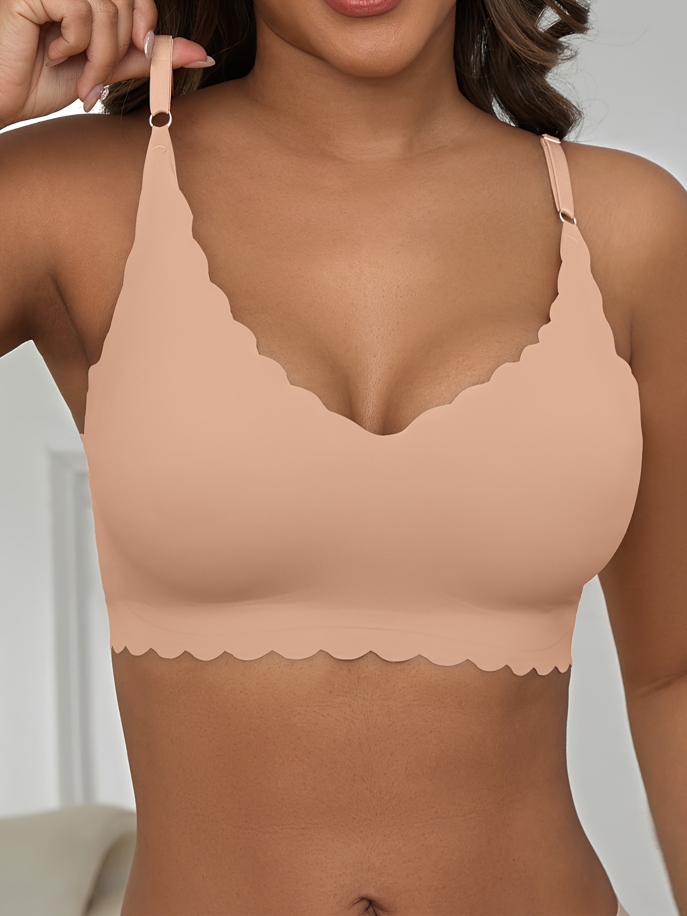 Plus size, seamless, no underwire, comfortable fit, high elasticity