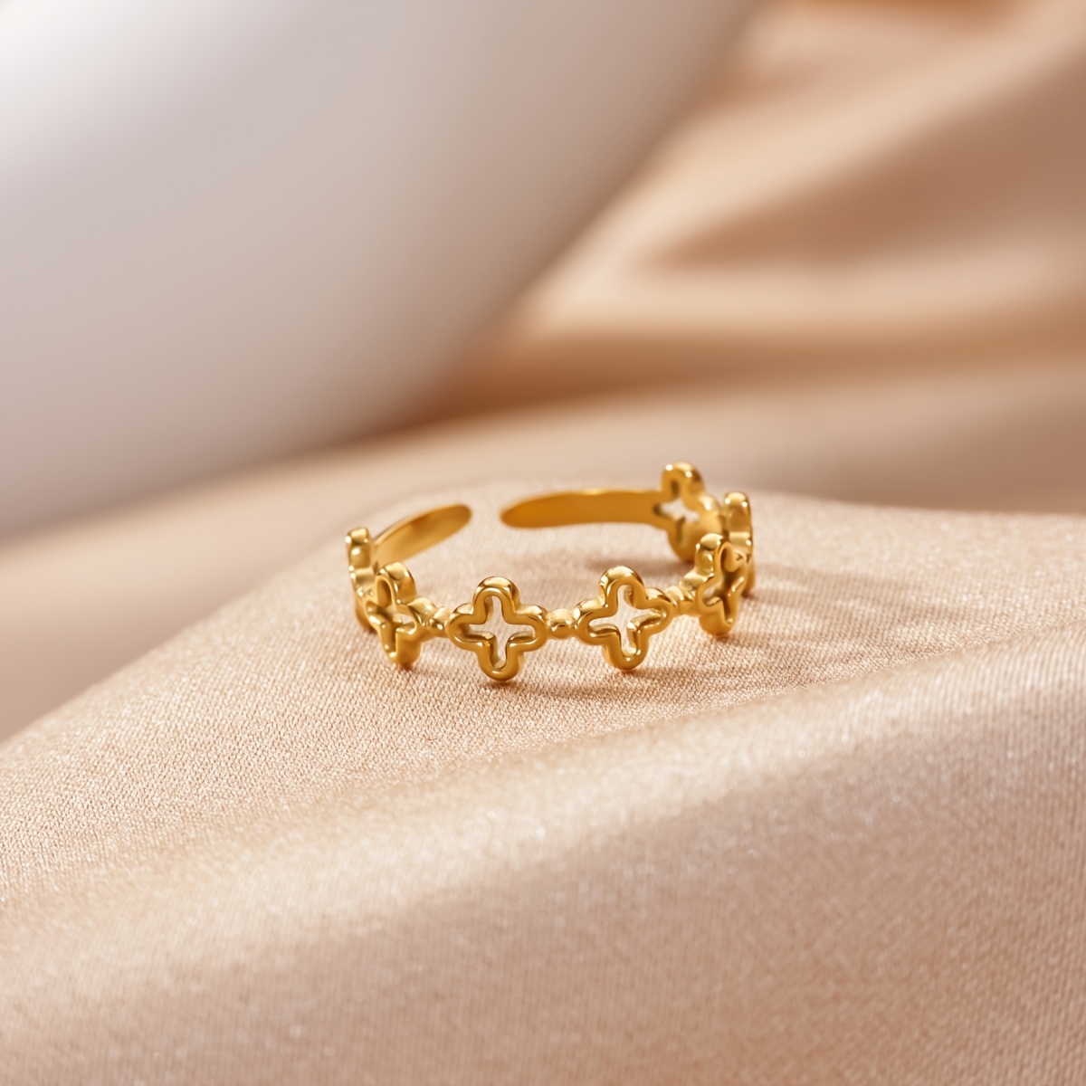 Women's Golden Stainless Steel Clover Splicing Open Ring