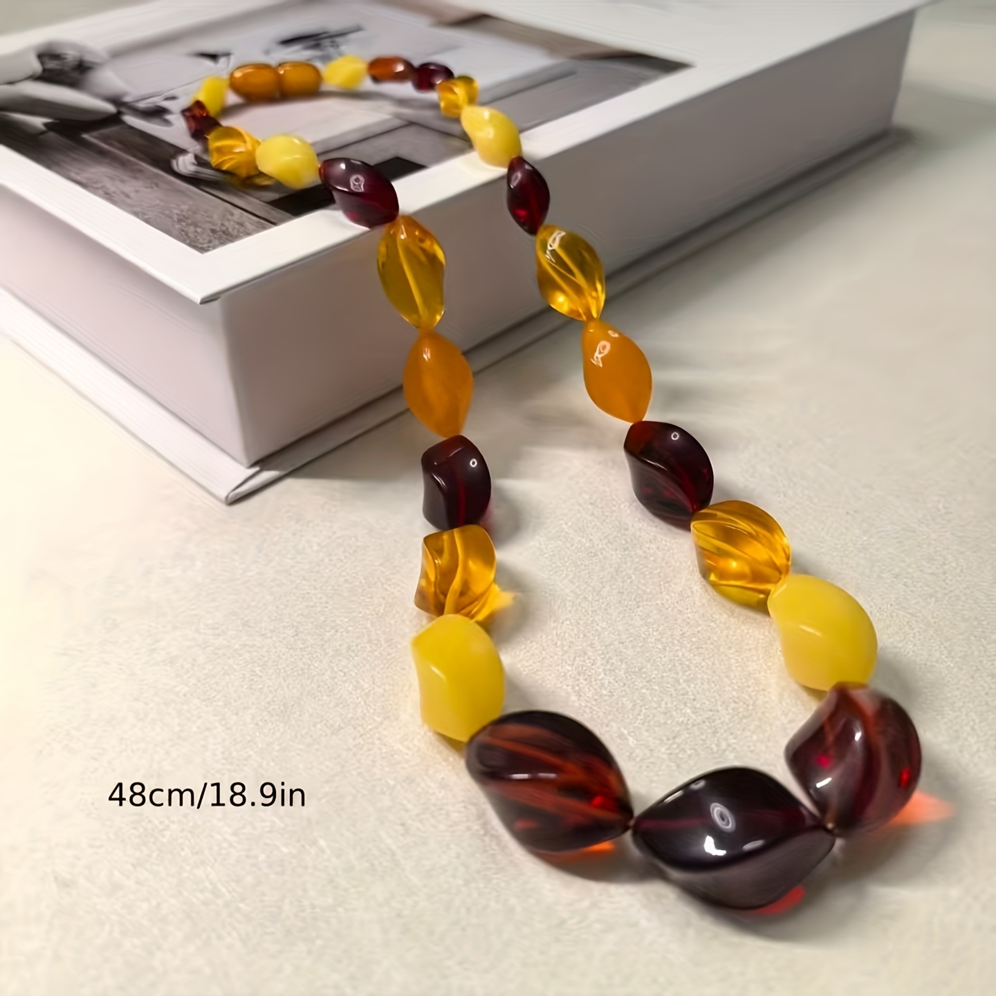 Women's Elegant Retro Minimalist Necklace, Smooth Chain
