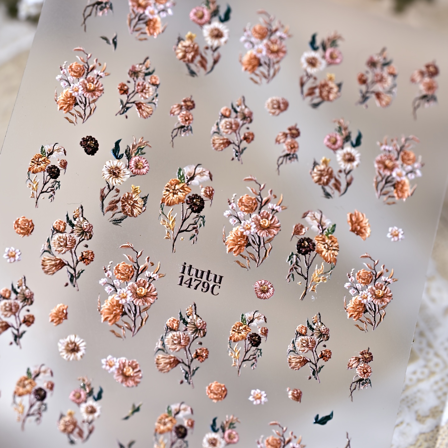 TEMU Neuer Herbst- Winter-Stil „Herbstglut Blütengeschichte“ Nagelkunst-Aufkleber, im pastoralen Stil mit einem dunkelorange-braunen Muster aus