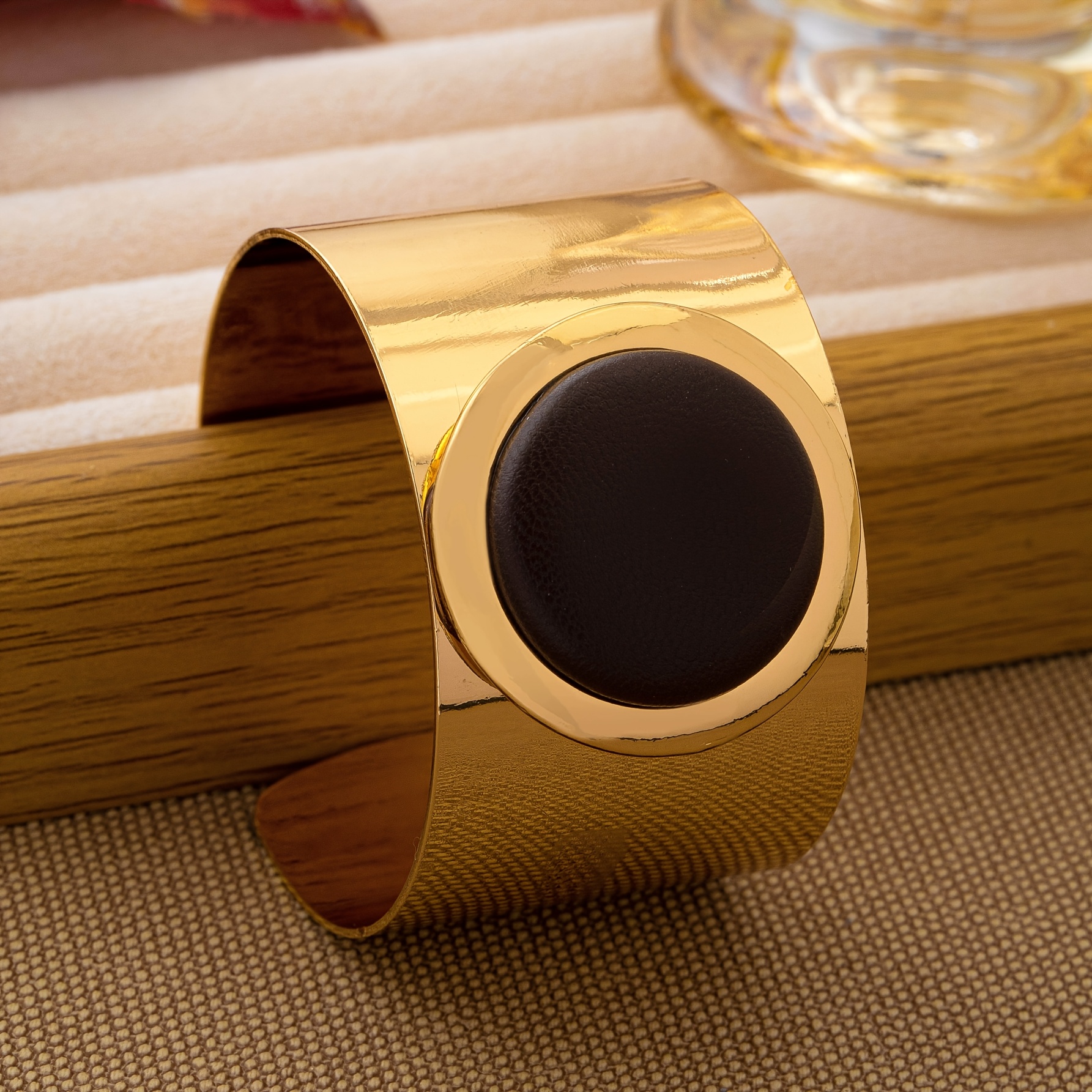 Fashionable Geometric Wide Open Bangle for Women