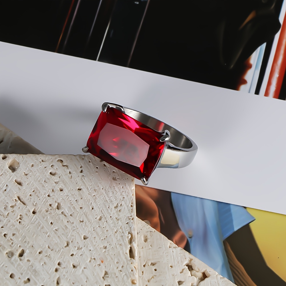 Y2K Red Queen 304 Stainless Steel Ring, Unisex Design