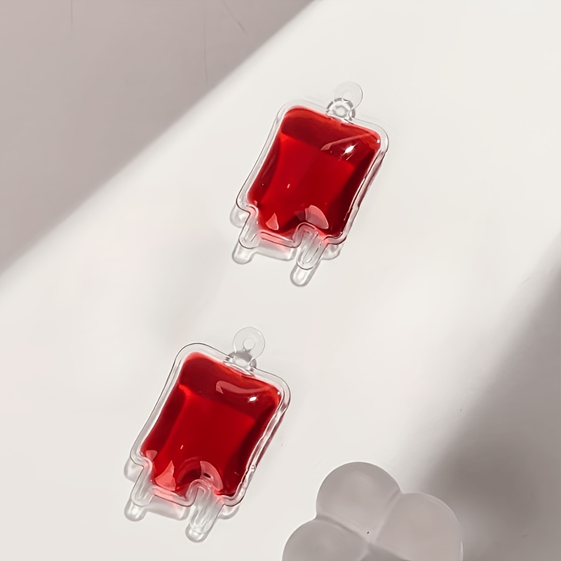 TEMU 2pcs New Resin Gothic Style Blood Bag Pendant, Bag With Transparent Pendant, Sturdy Construction Pendant Chain Jewelry Handmade, Unleashing