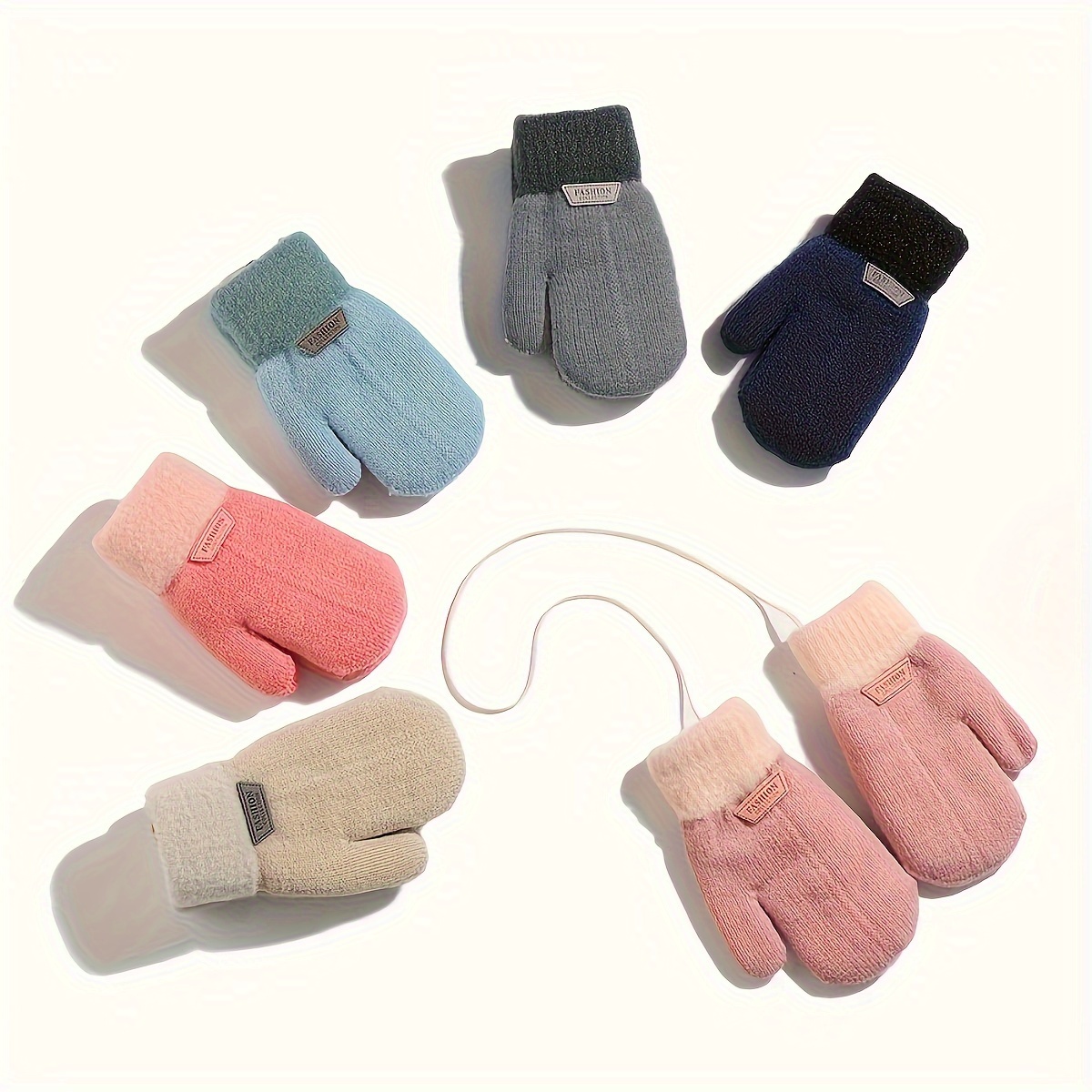 

1 paire de moufles tricotées pour enfants - Gants chauds en polyester pour garçons et filles de 3 à 14 ans - Moufles épaisses en tricot pour enfants - Cadeau de vêtements d'hiver habillés