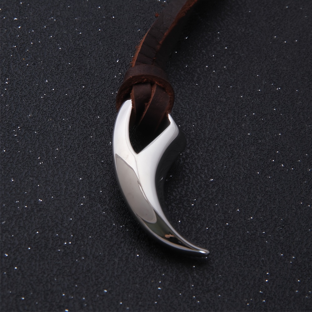 Image of 2024 Teeth Thorn Pendant Necklace For Men And Women Animal Teeth Rope Necklace Fashion Fitness Jewelry
