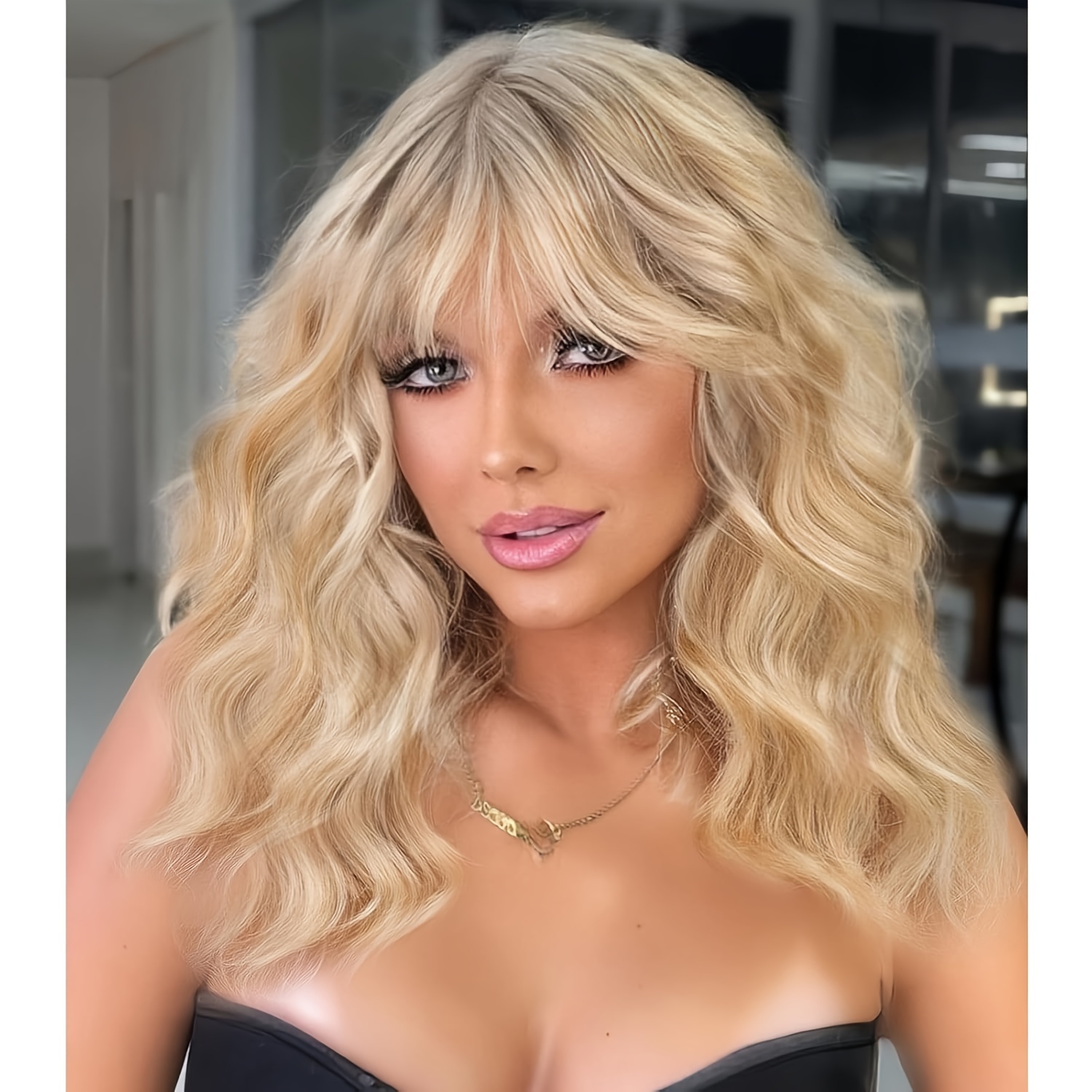 

Chic 14-inch Curly Wavy Wig With Bangs For Women - Shoulder Length, Heat Resistant Synthetic Fiber, & Cosplay