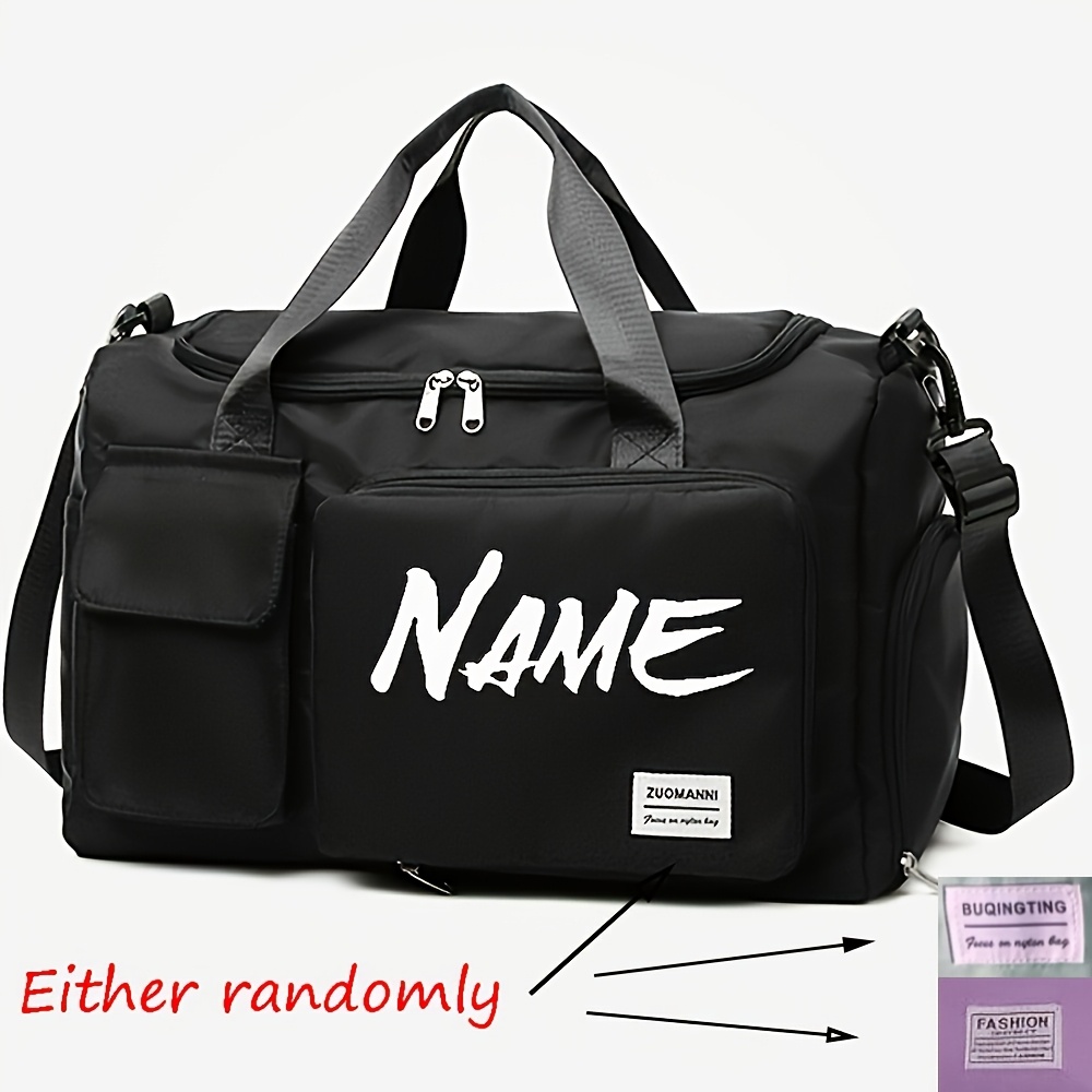 E-shop Die "Holiday Vacation - Reisetasche mit individuellem Namen" ist vielseitig mit großem Fassungsvermögen und einem separaten Schuhfach, mit