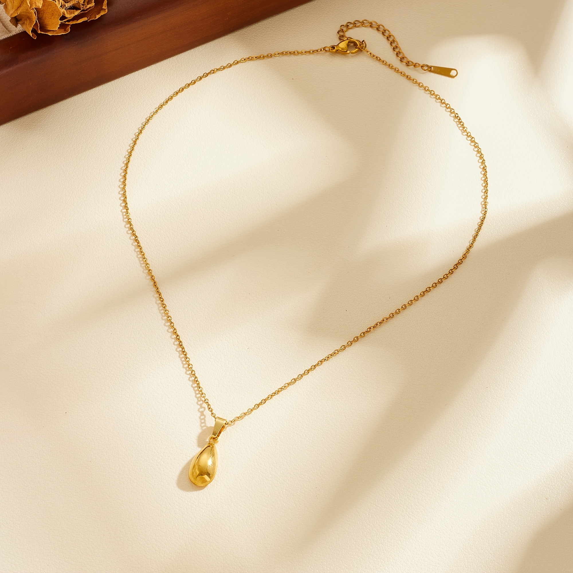Golden Water Drop Pendant Necklace, Classic Style