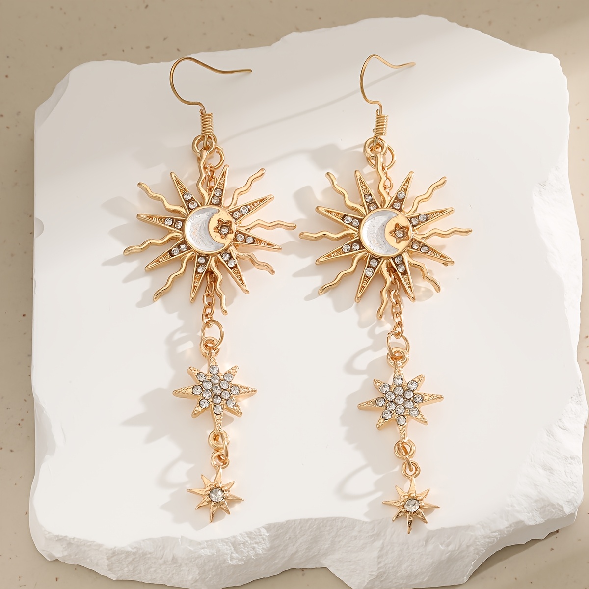 TEMU Pendientes colgantes de mujer con sol, estrella y luna chapados vintage - Borla larga tipo borla, adecuados para fiestas, uso diario, oreja