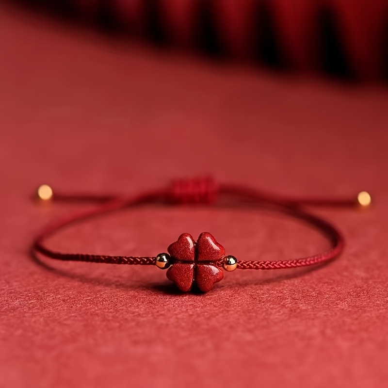 Image of Clover Beaded Bracelet, Exquisitely Hand-carved And Woven, Symbolizes Wealth And , Suitable For New Year, Christmas Eve As A Gift To Family , Women's Inspirational, Easter Bracelet