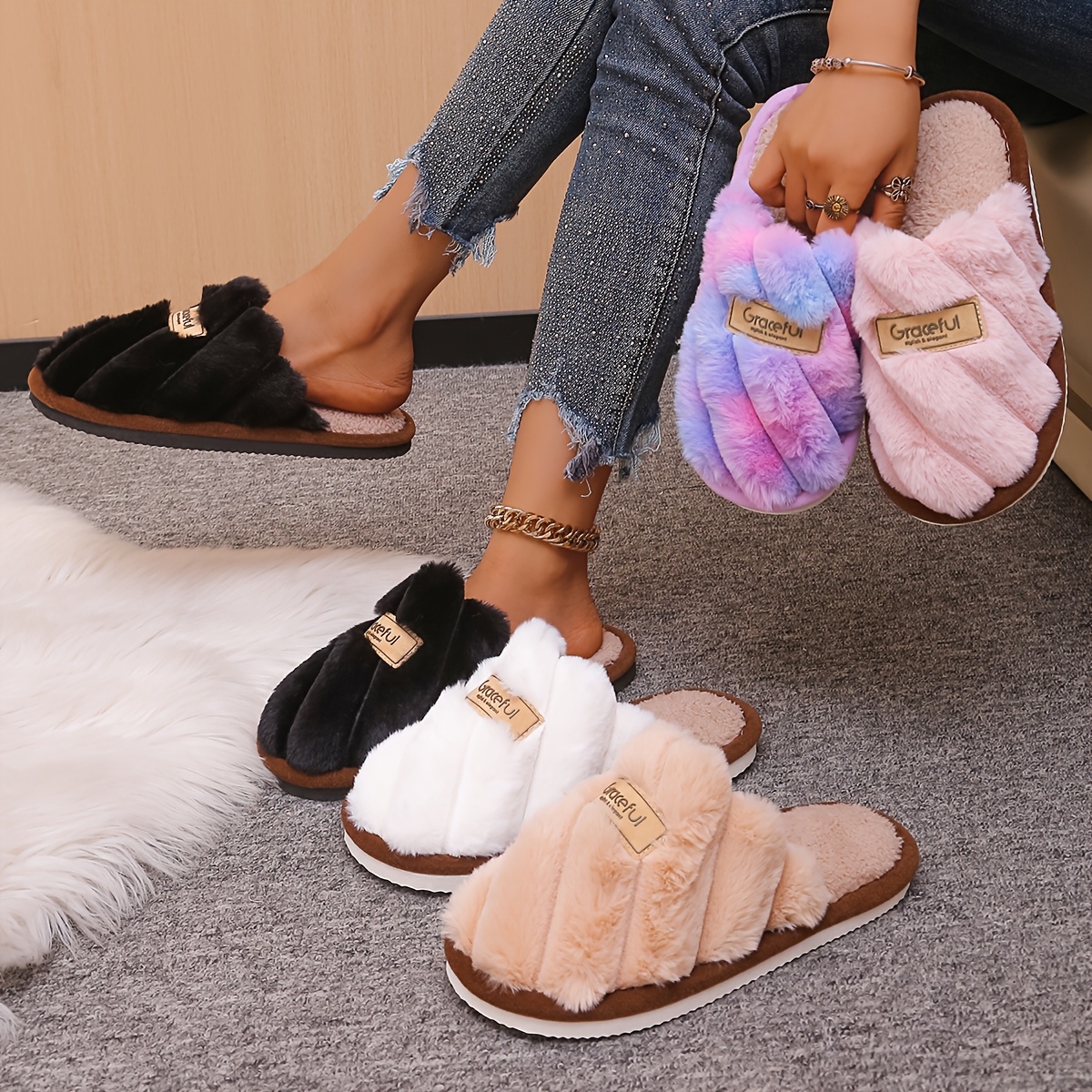 

In Autumn And Winter, New Styles For Men And Women, Fashionable And Comfortable, Slip-resistant And Wear-resistant, Thickened Warm Fuzzy Indoor And Outdoor Slippers For Flooring.