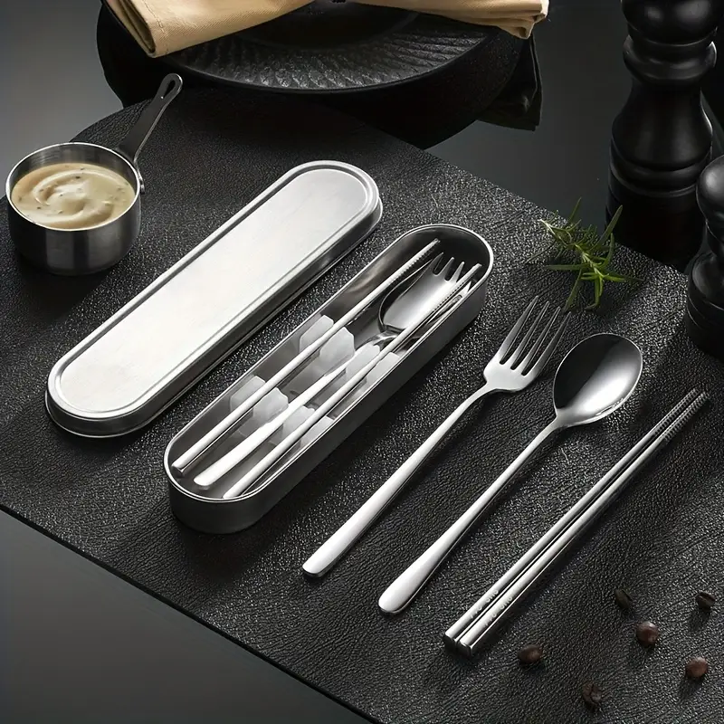 personalized customization 2 3 4pcs set of portable tableware with spoons chopsticks and stainless steel boxes suitable for outdoor picnics home kitchens and durable tableware Product details 4
