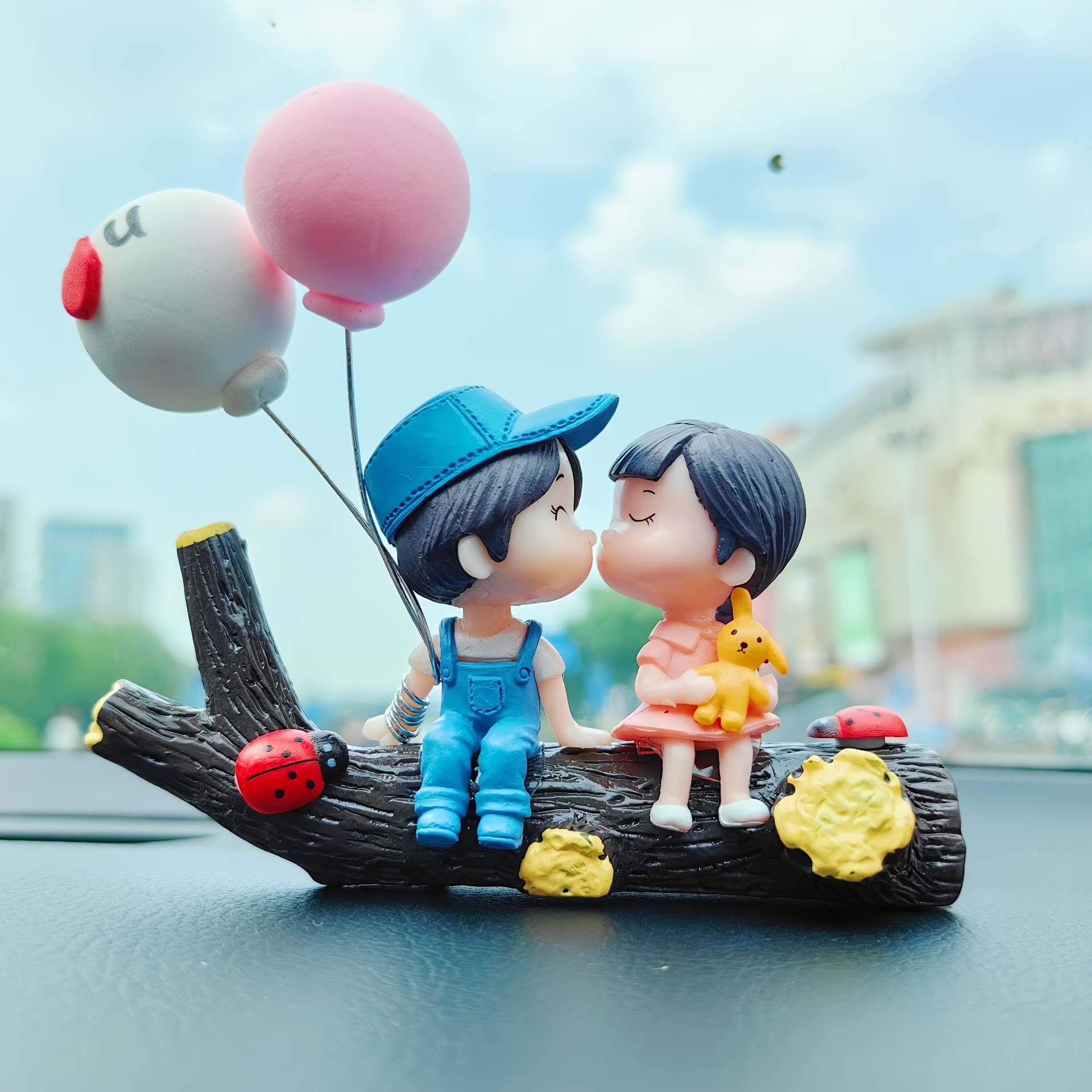 Blue Gray Couple + Love Balloon + Tree Stump Ladybug 3pcs Set Creative Boy Girl Tree Branch Car Accessories Car Decoration