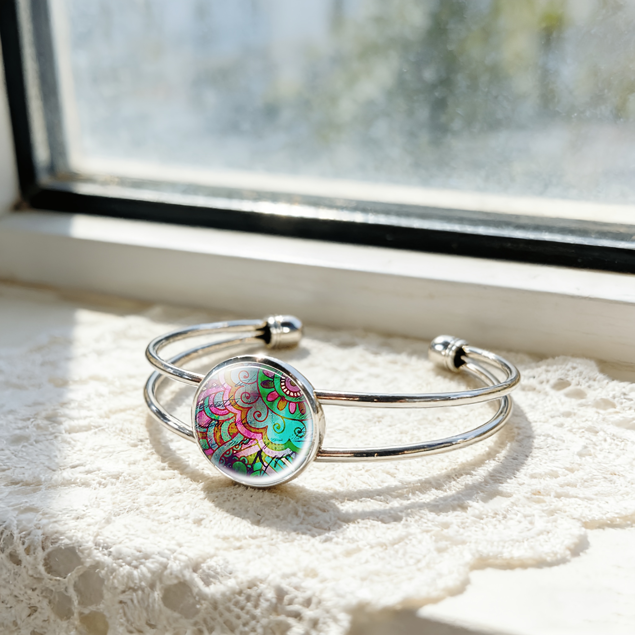 Women's Adjustable Open Bangle with Multicolor Floral Gemstone Inlay