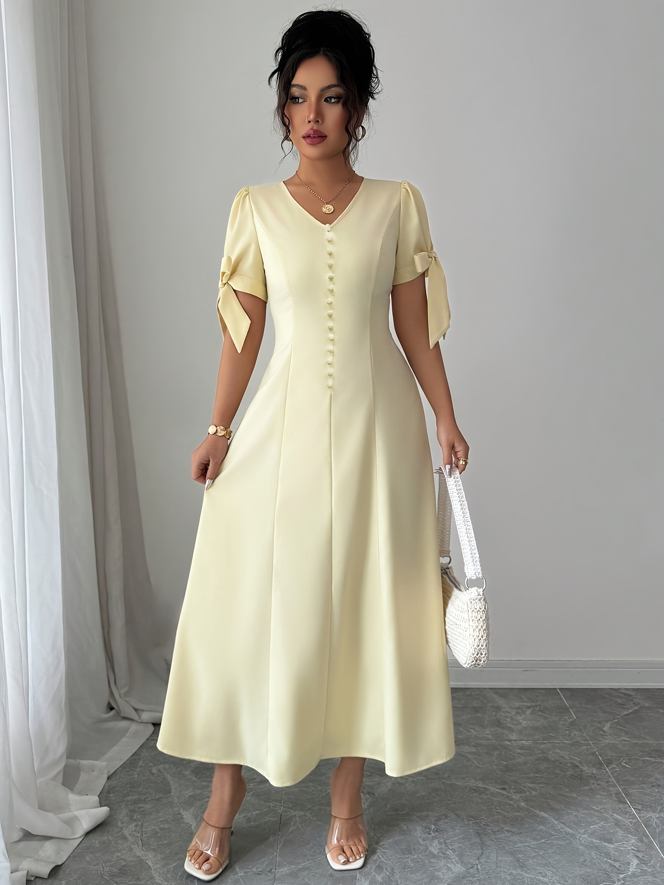 green emerald velvet dress SHEIN Pariaura Women's Elegant Khaki Hollow Cut-Out Slit Hem Fitted Dr main image 1