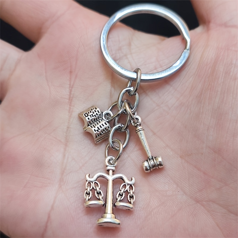 TEMU Christmas Gift,lawyer-themed Keychain Featuring Scale, Gavel, And Book Design, Perfect As A Backpack Accessory