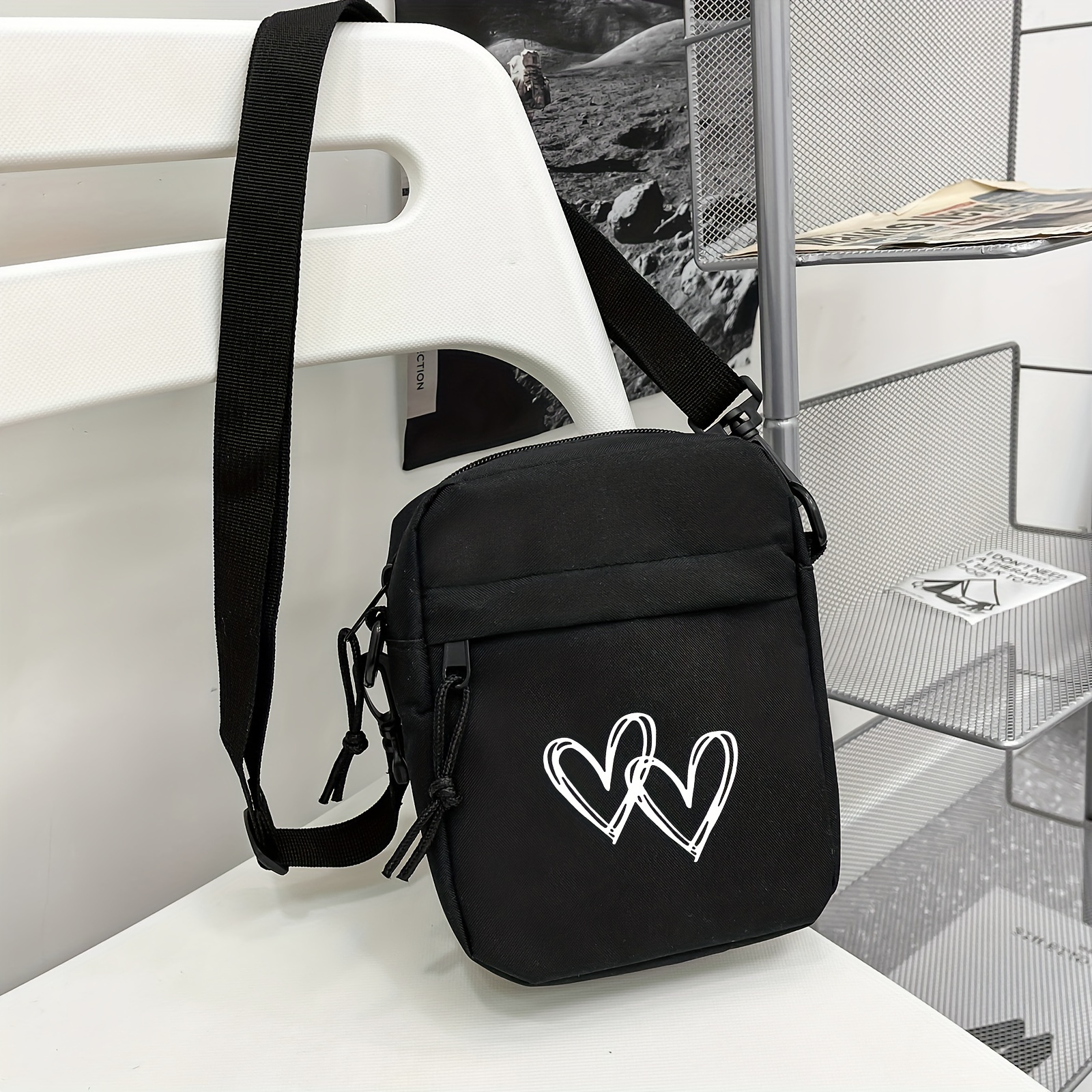 1pc black fashionable simple versatile   boys shoulder   trendy crossbody   multi functional mobile phone   for carrying phones and other items