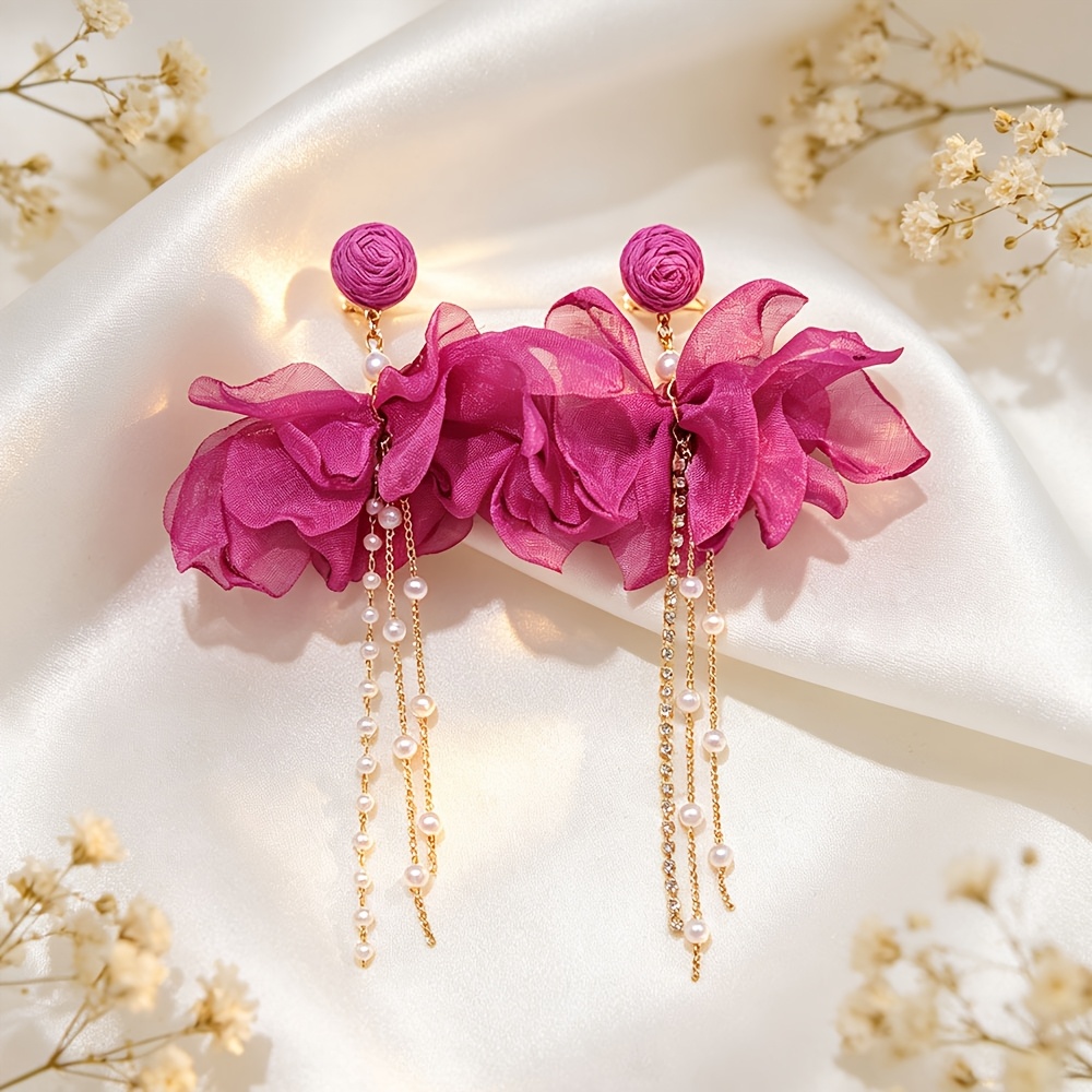 TEMU Pendientes de clip con borla de flor de gasa de color , pendientes de cadena de perlas sintéticas súper, joyería larga para mujeres estilo