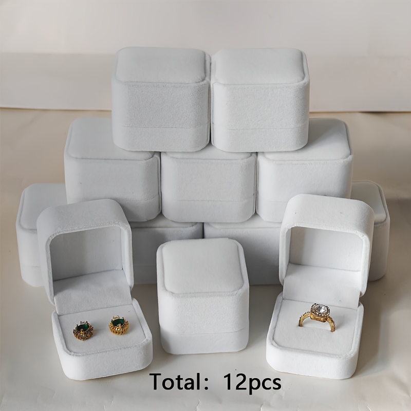 E-shop 12 Stück Weiche Samt Ringboxen in Weiß, Pink und Grau. Premium Schmuckgeschenkboxen mit Eleganter Textur, Ideal für Partnerringe, Ohrringe,