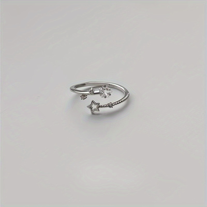 Ladies' Minimalist Fashion Ladies' Open Finger Ring Inlaid Zirconia Five-pointed