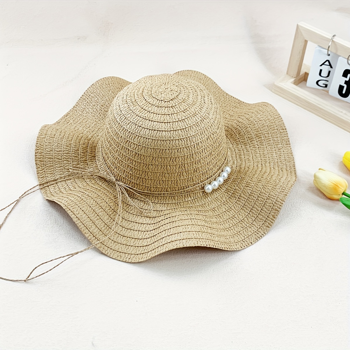 

1pc Ladies Faux Pearl Decor Sun Hat Big Wave Brim Straw Hat Lightweight Breathable Sunshade Beach Hats Suitable For Daily Going Out Travel Outdoor Seaside Beach Vacation