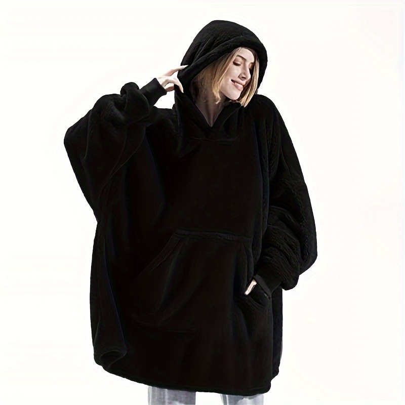 Image of A New Autumn/winter Unisex Couple's Loungewear Set Featuring A Comfortable, Loose-fitting Double-sided Hoodie That As A Thickened Wearable Blanket. In Matching Styles For Men And Women