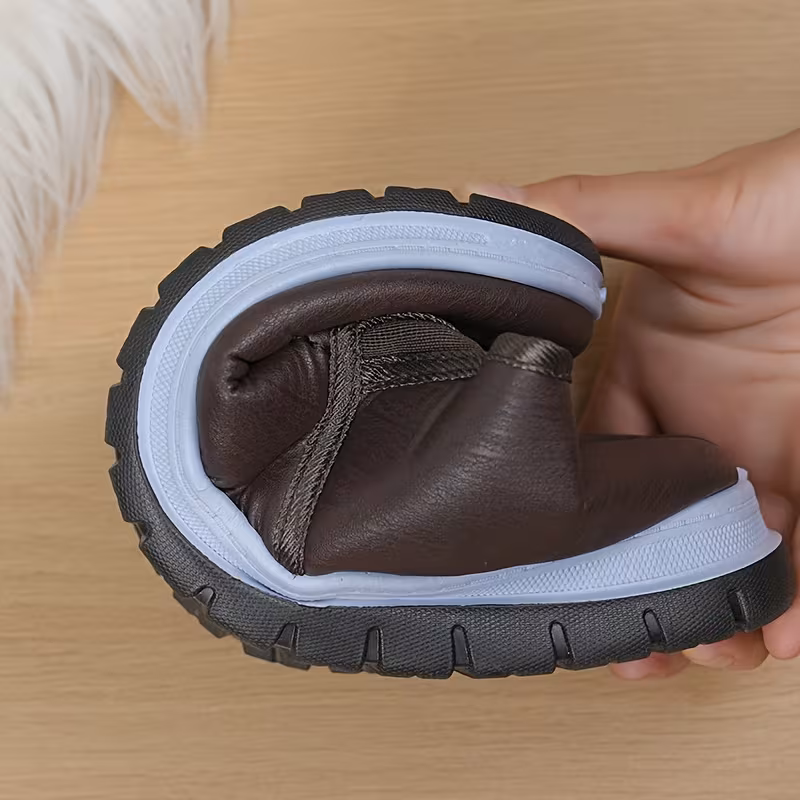 mens winter boots slip on ankle boots with a flat design black insulated footwear featuring thickened warm lining low heeled round toe non slip solid color minimalist style outdoor pvc sole hiking shoes Product details 2