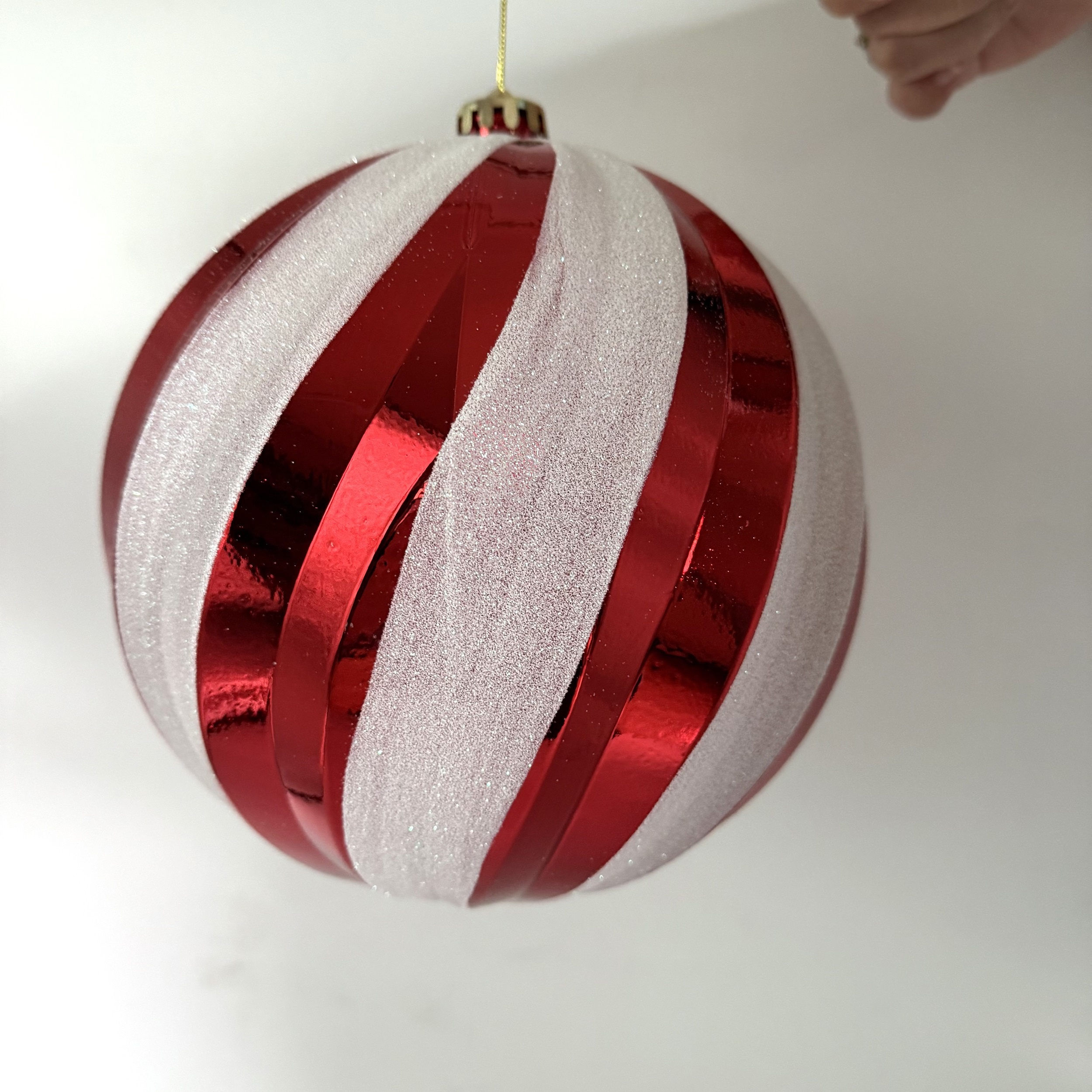 Image of 1 Pack 7 Inch Giant Christmas Decorated Ball Ornaments Outdoor Large Xmas Plastic Ball Decorations For Outside Holiday Yard Lawn Porch Decor (red, White)