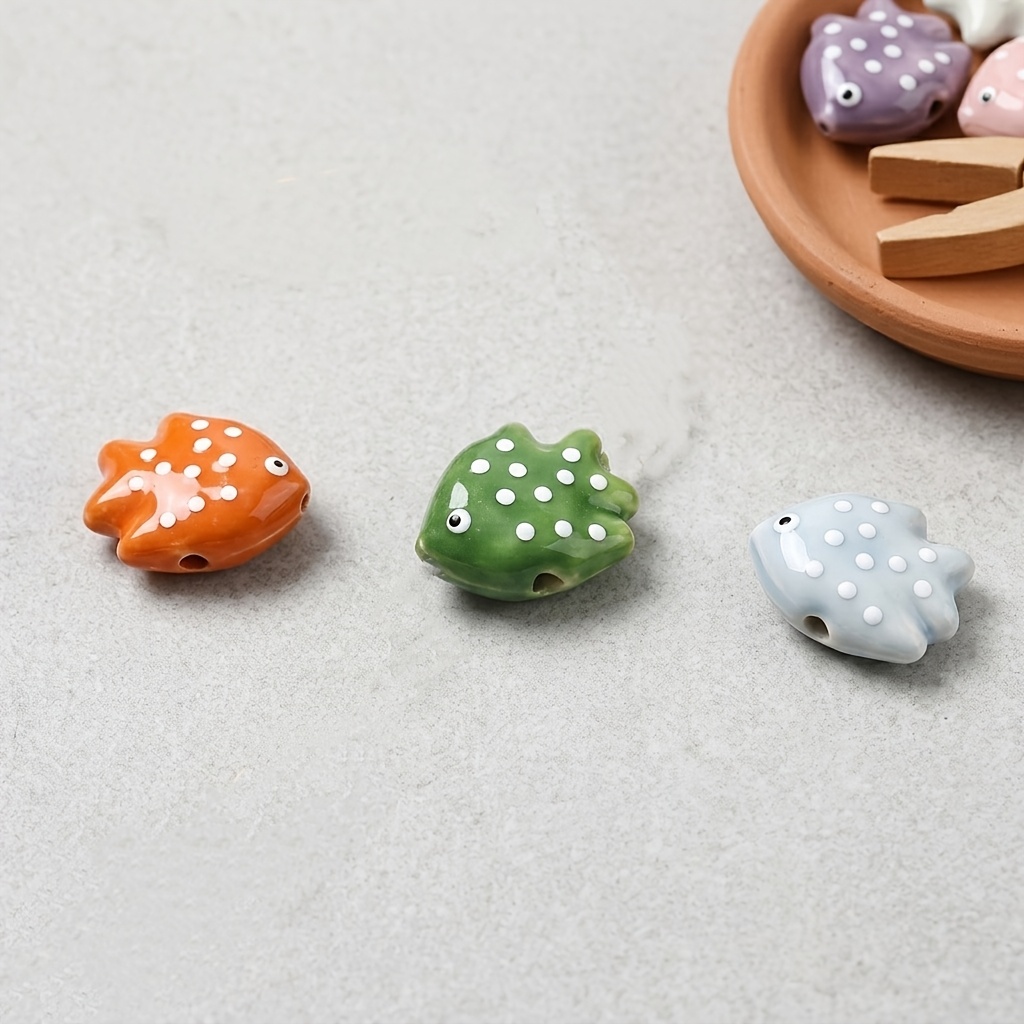 5pcs Hand-Painted Fish-Shaped Ceramic Beads for DIY Crafting