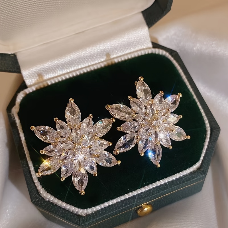 

- -tone Alloy Zirconia, Christmas