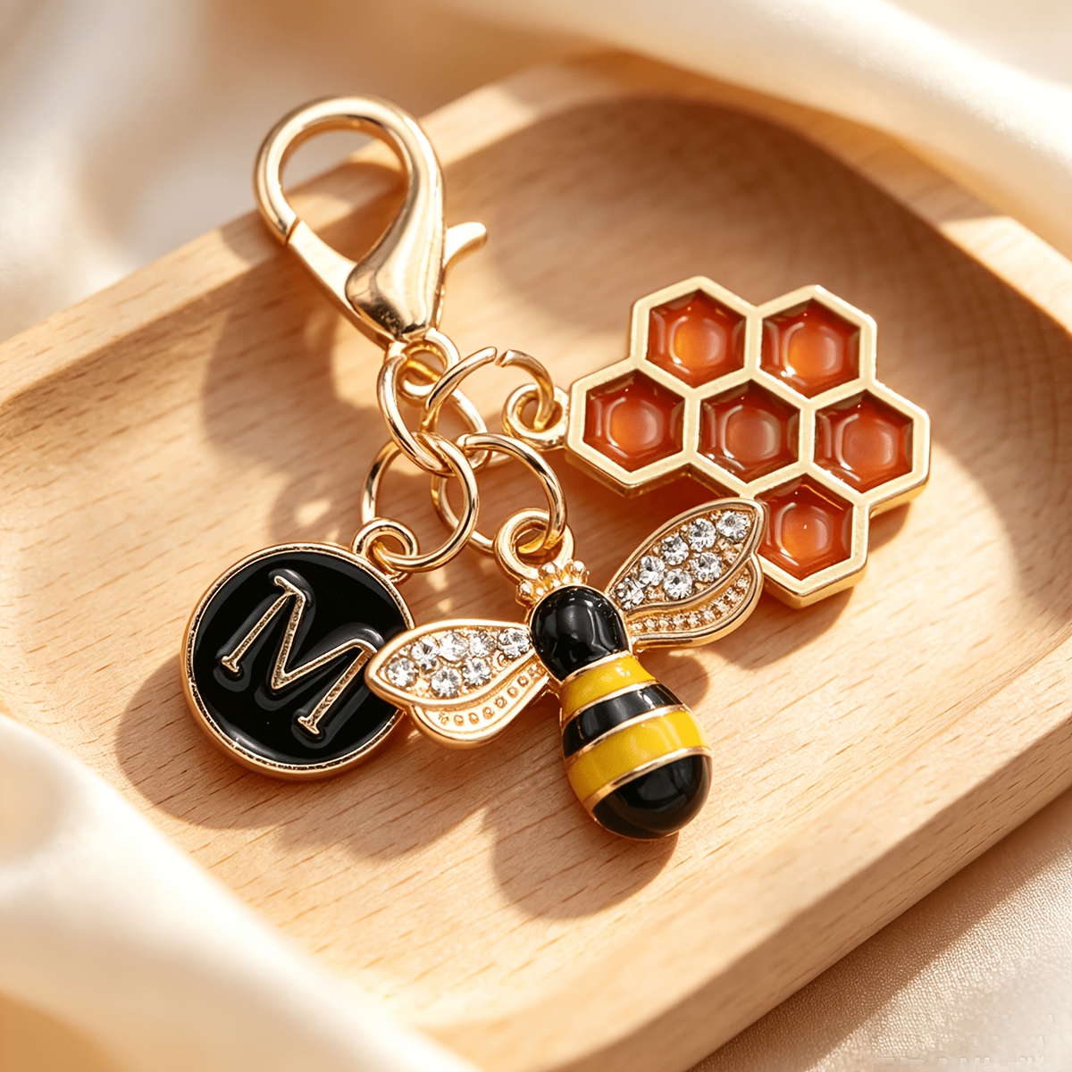 honey bee gift sold on Temu United States
