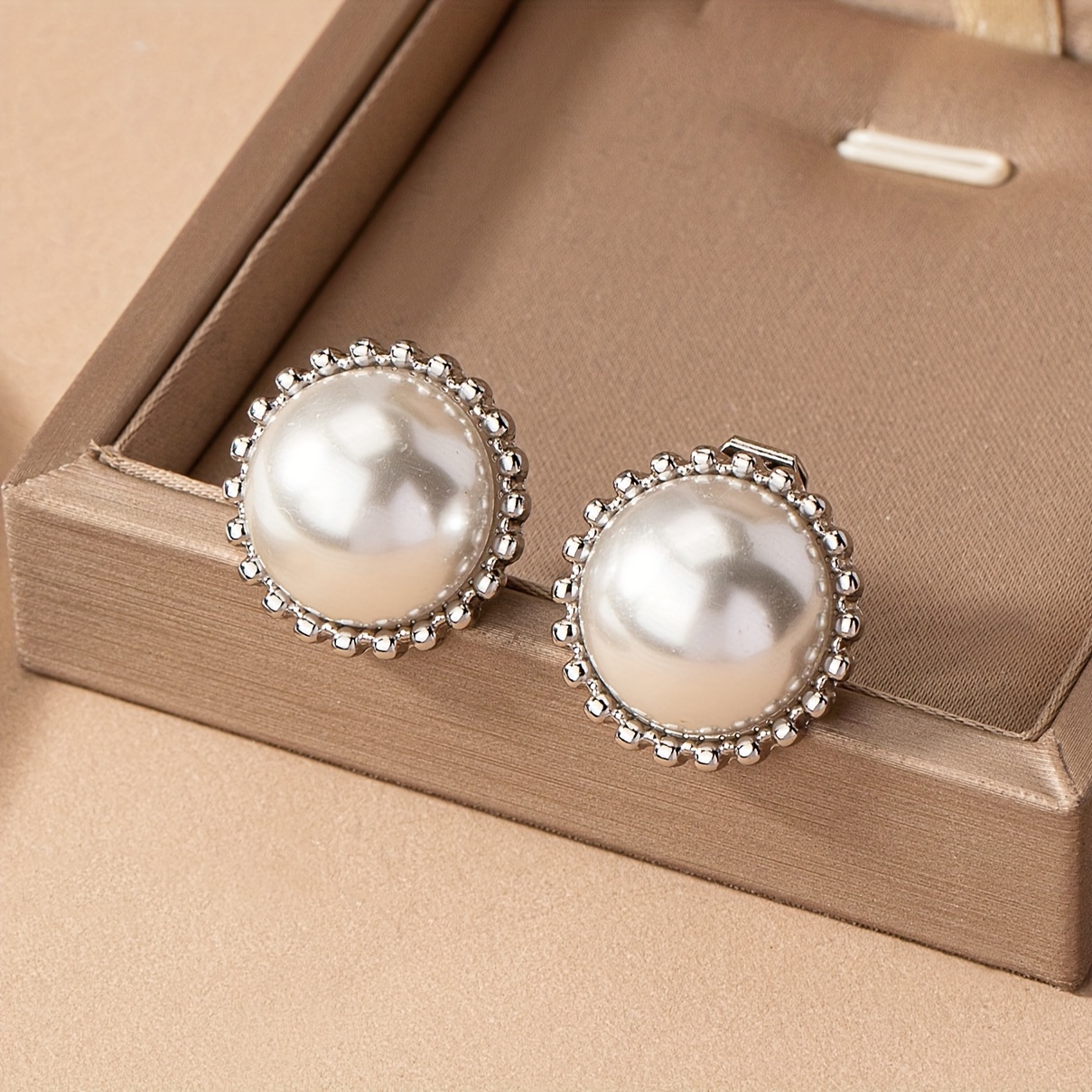 TEMU A Pair Of Elegant Vintage Clip-on Earrings With Rhinestones And Pearls, Holidays, Birthdays, Dates, Balls, Banquets, Weddings, Parties,