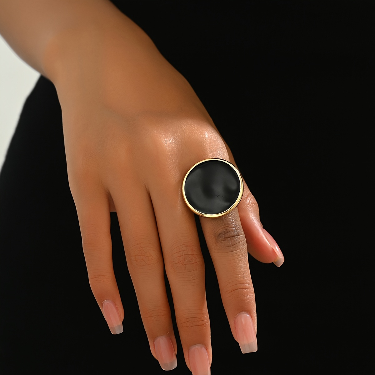 TEMU Anillo geométrico minimalista para mujer, 1 pieza, diseño de con de , anillo para dedo índice adecuado para desplazamientos diarios al trabajo y