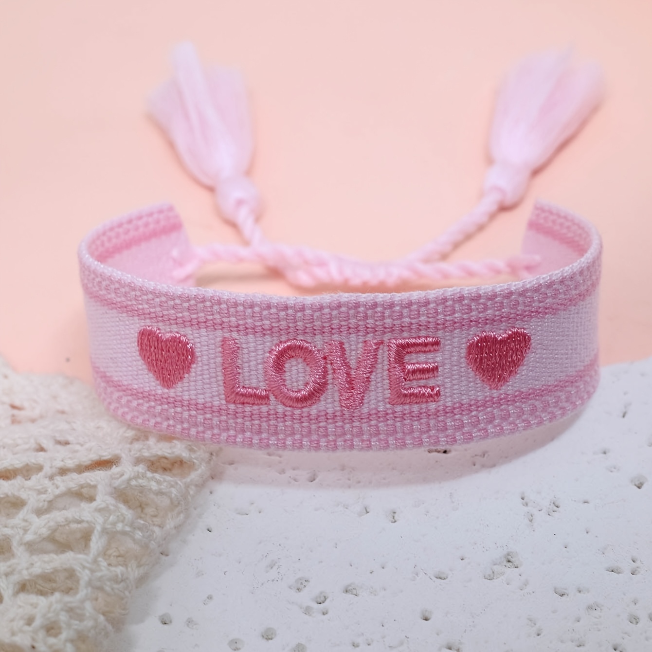 TEMU Cordon de Poignet Rose et Élégant Tissé à de Style Bohème Ethnique Créatif, et Tendance pour Banquets, et Cadeaux
