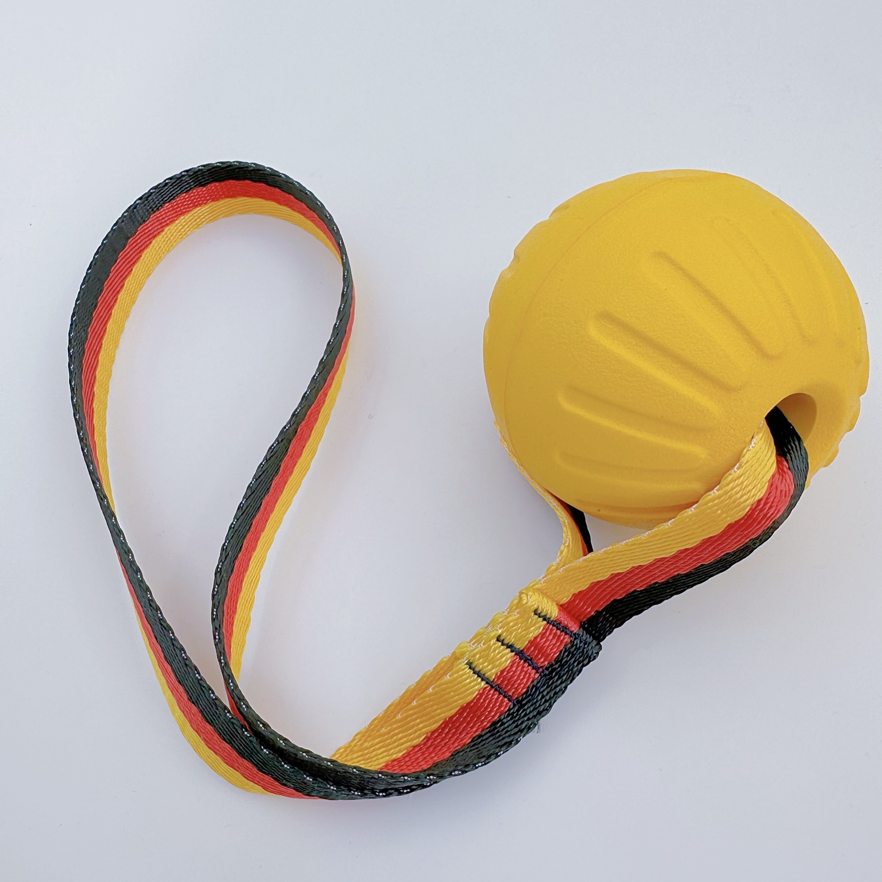 

Interactive Floating Eva Dog Ball - Durable Chew Toy For All Breeds, Ideal For Tug Of War & Playtime