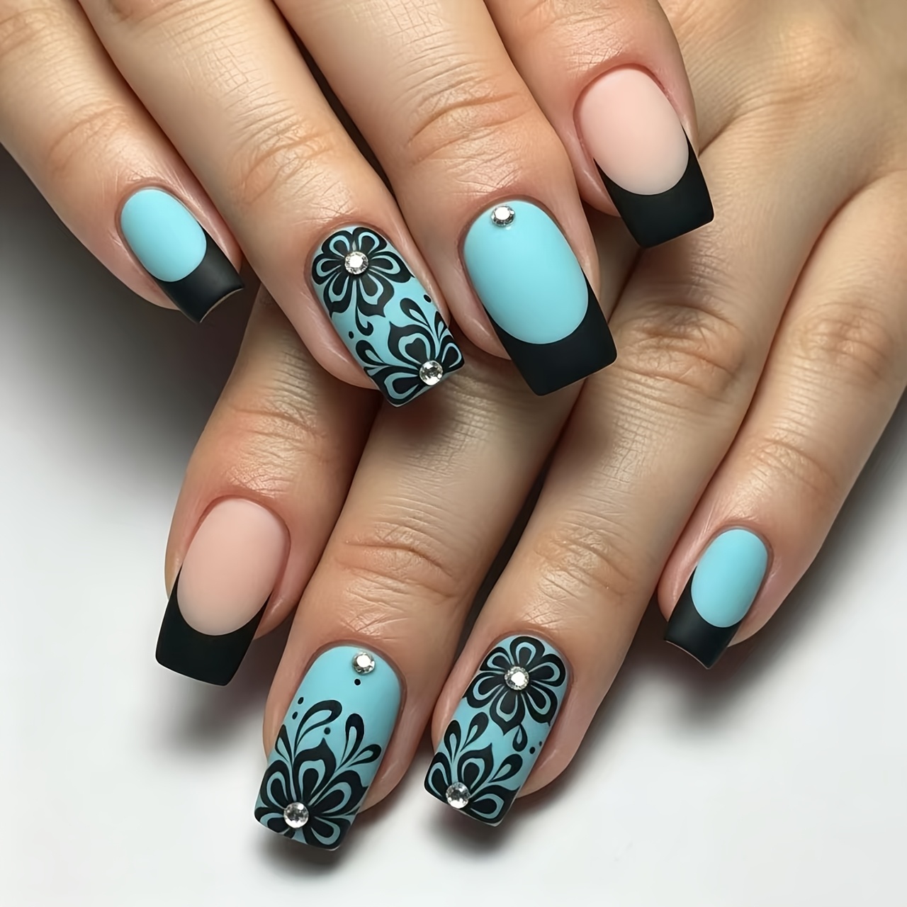 TEMU 24pcs Cool Nail Art With Black Pattern, Medium Square Shape With Sparkling Rhinestones, Extremely High-end Feel, Easy To Remove