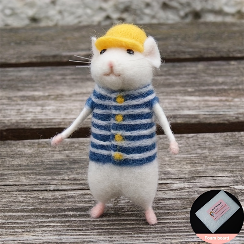 Image of 1 Set Needle Felting Kit, Unfinished Wool Felt Mouse Craft Kit For Beginner Diy Craft,adorable Mouse In Striped Vest Needle Felting Kit – Beginners