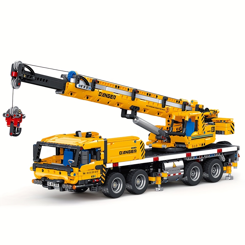 2024pcs Crane Heavy Duty Crane Building Block Model, Construction Vehicle Building Block Model, Collection Display Toy Model, Enthusiast Gift Ff11011