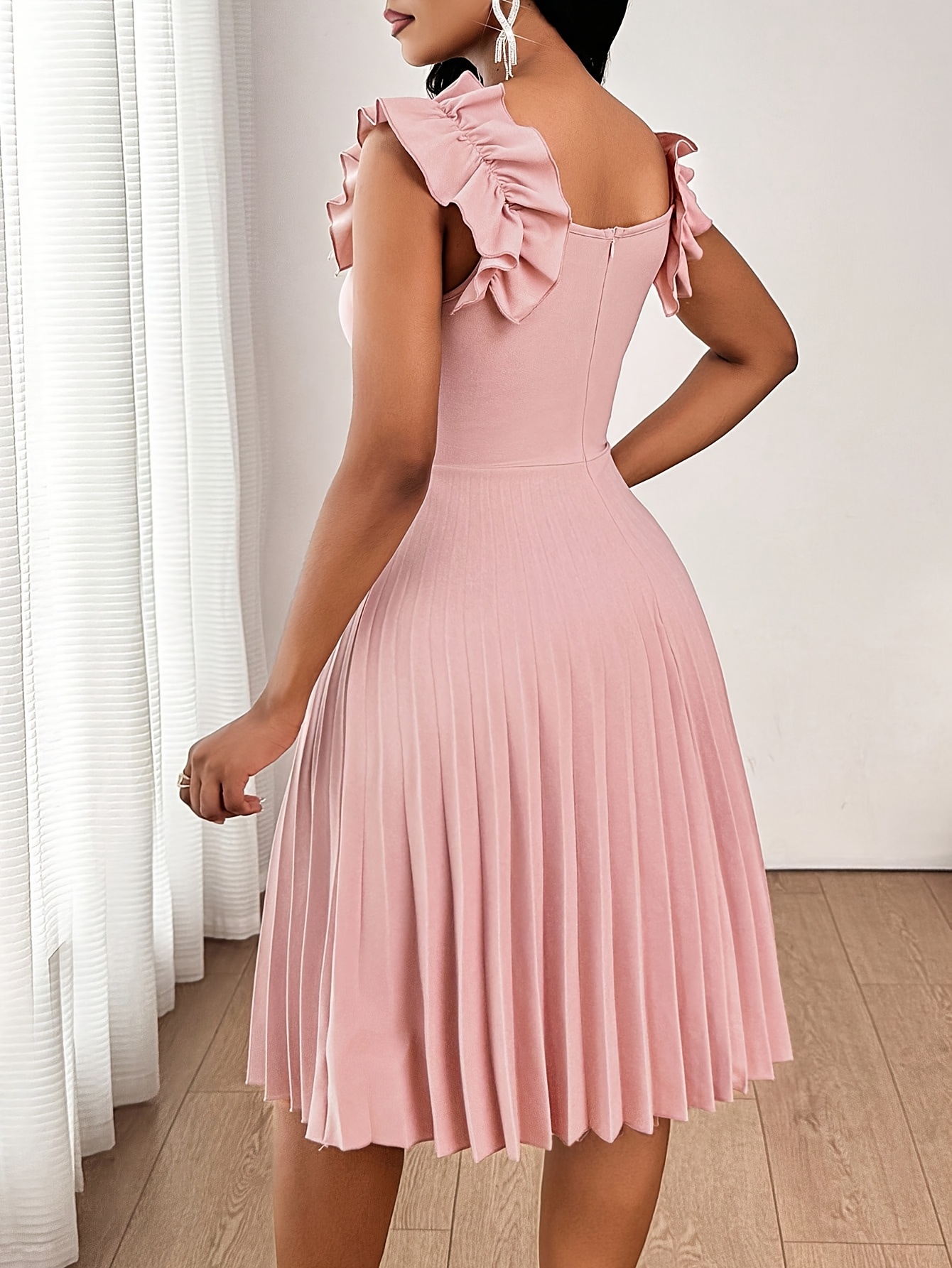 New Pink Ruffle Pleated Fashion Mini Dress, Elegant Women's Dress, Pleated Dress, Suitable for Holiday Parties, Back-to- Season, and Various Occasions