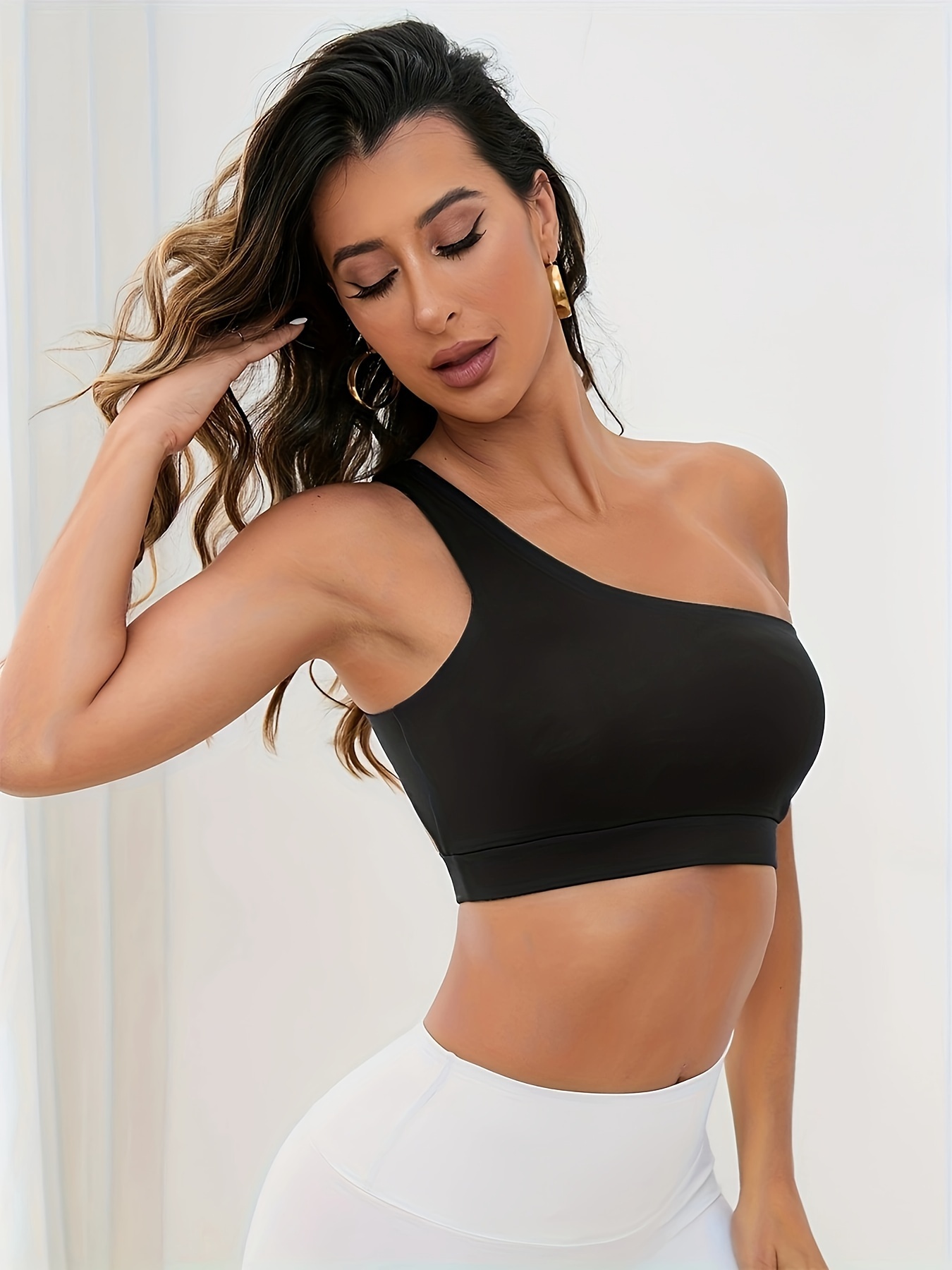 Women's Sports Bra Ribbed Padded Fitness Workout Bra Solid Color Cutout  Underwear Athletic Yoga Black : : Clothing, Shoes & Accessories