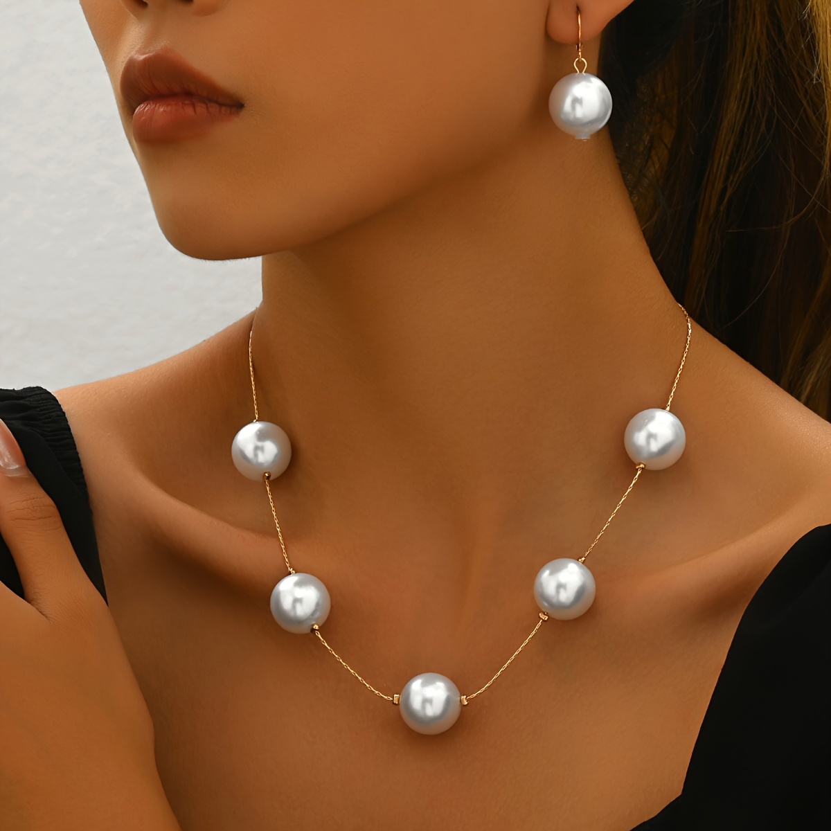 Image of 3pcs Women's Jewelry Set Fashion Easy Acrylic Pearl Large Round Bead Earrings Necklace Niche Temperament Elegant Jewelry Set