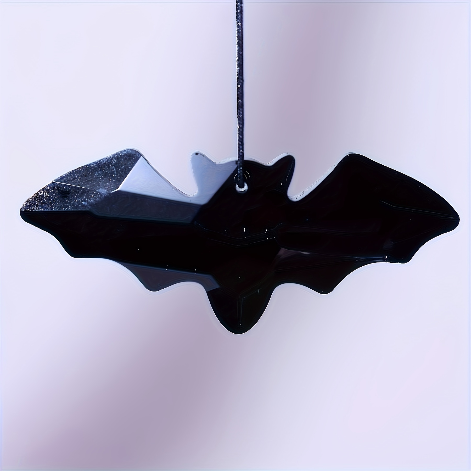 Image of 1pc 7.5cm Exquisite Crystal Bat Pendant Decoration, Bat-shaped Crystal Art Ornament, Decor Gift, Craft Materials And Tools, Suitable For Halloween, Christmas, Valentine's Day