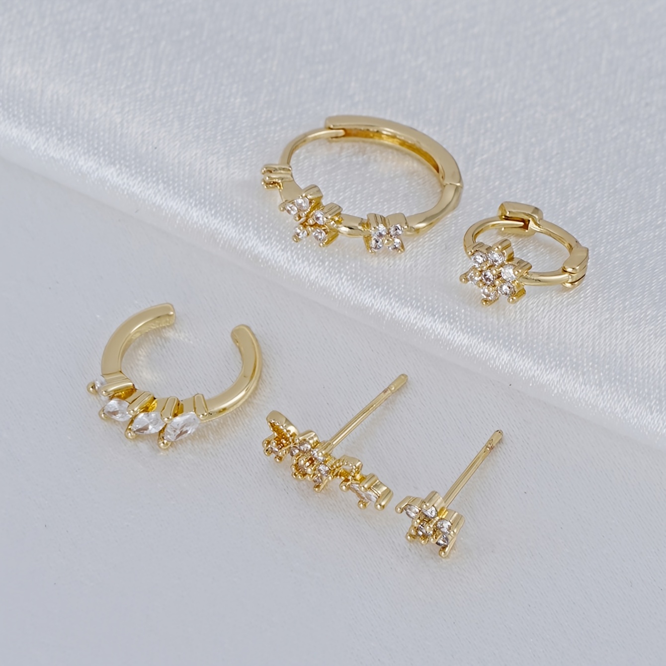 TEMU 5pcs Boucles d'oreilles Tendance Femme, Exquises Clous en Synthétique Florale, pour les Vacances, Festivals de Musique et les