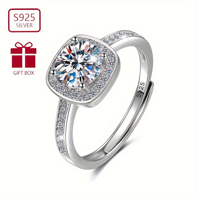 

A Stylish And Unique Square Micro-inlaid Synthetic Zirconia Ladies' Ring Made Of 925 Silver (total Weight Approximately 3.7g), Suitable As A Gift For Weddings, Proposals, And Engagements.