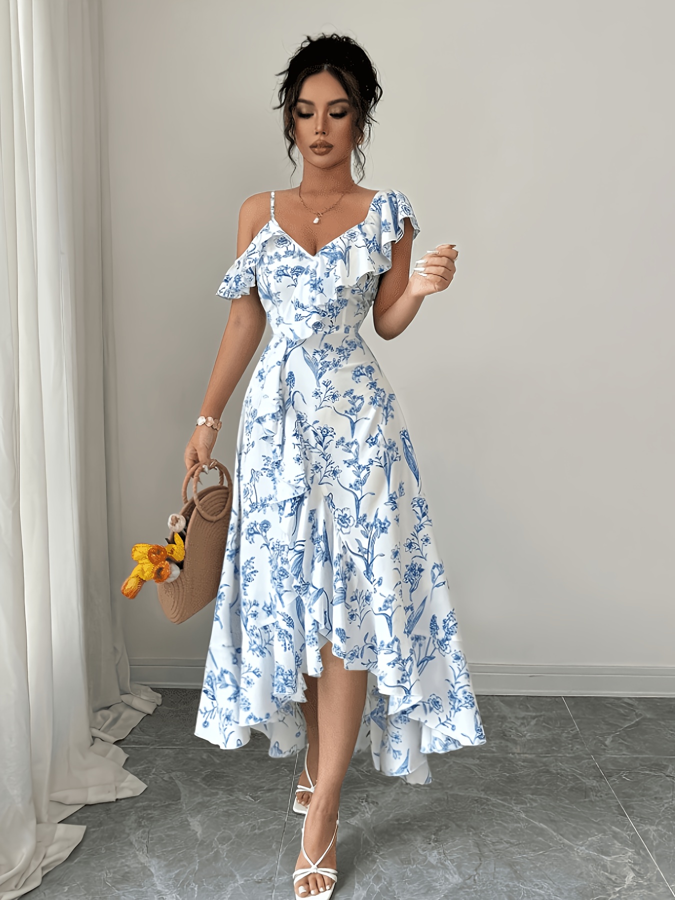 how to cut asymmetrical dress Taffeta Cut-Out Vintage Items Size:(US 8-10)M Discover 15 Bridesmaids dresses
